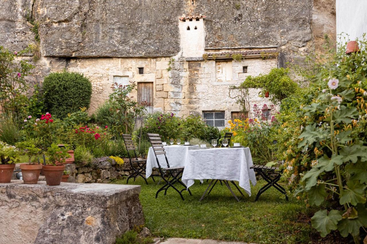 Clos Des Moulins Poitiers Exteriör bild